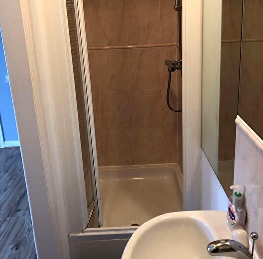 2 Bedroom Flat To Rent In Regency Court, Jesmond Road, Newcastle Upon Tyne, NE2