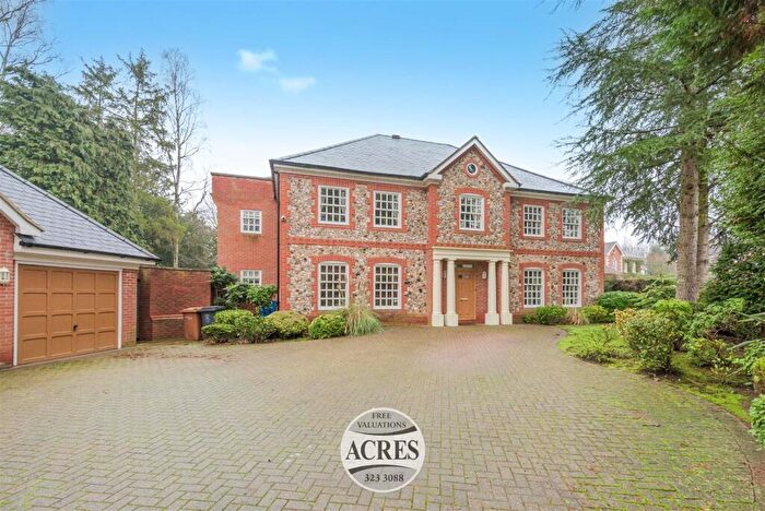 5 Bedroom Detached House For Sale In Roman Grange, Little Aston, Sutton Coldfield, B74