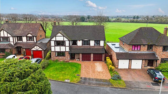 4 Bedroom Detached House For Sale In Bowmans Close, Burnham, Buckinghamshire, SL1