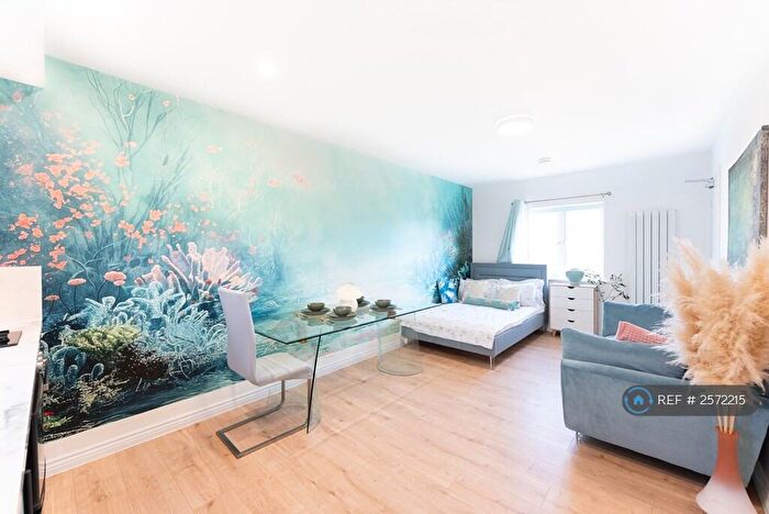 Studio To Rent In Chieftain Way, Cambridge, CB4