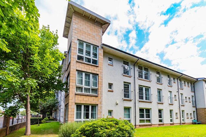 2 Bedroom Flat For Sale In / Jenny Lind Court, Glasgow, G46