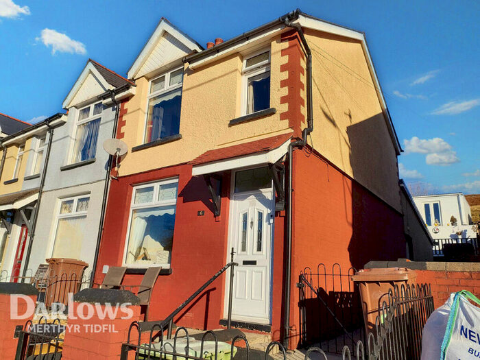 3 Bedroom Terraced House For Sale In Warnes Terrace, Abertysswg, Tredegar, NP22