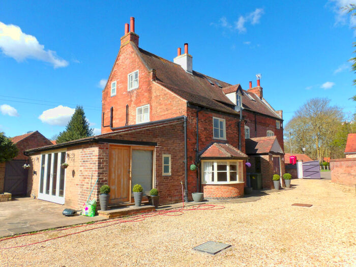 5 Bedroom Barn Conversion To Rent In Old Main Road, Bulcote, Nottingham, NG14