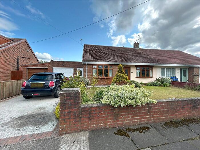 3 Bedroom Bungalow For Sale In Seaton Grove, Seaham, SR7