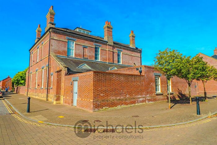 2 Bedroom Semi-Detached Bungalow To Rent In Cavalry Road, Colchester, CO2