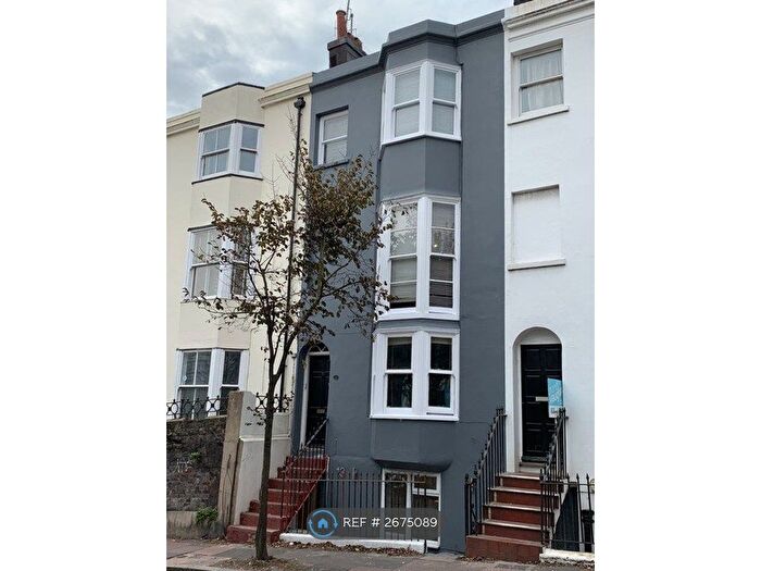 1 Bedroom Flat To Rent In Egremont Place, Brighton, BN2