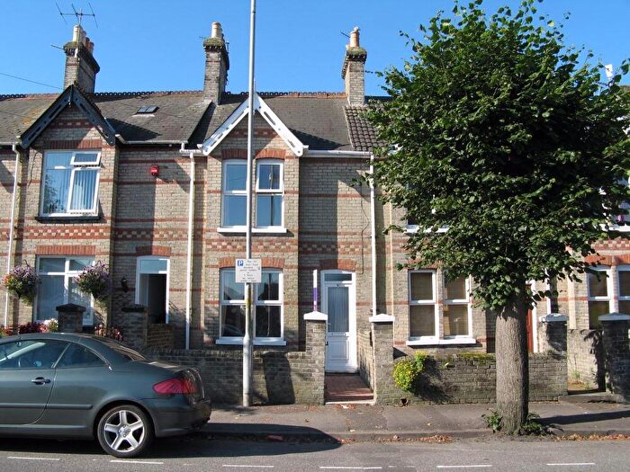 3 Bedroom Terraced House For Sale In Garland Road, Heckford Park, Poole, BH15