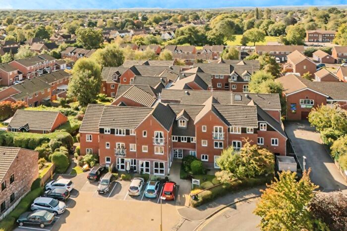 2 Bedroom Apartment For Sale In Parkway, Holmes Chapel, Crewe, Cheshire, CW4