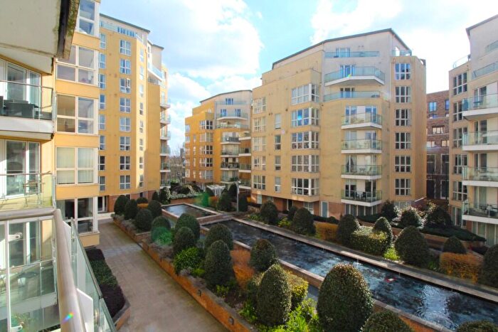 2 Bedroom Apartment To Rent In Water Gardens Square, London, SE16