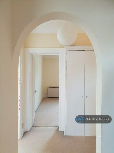 1 Bedroom Flat To Rent In Hova Villas, Hove, BN3