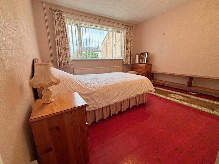 2 Bedroom Bungalow For Sale In Bolgoed Road, Pontarddulais, Swansea, SA4