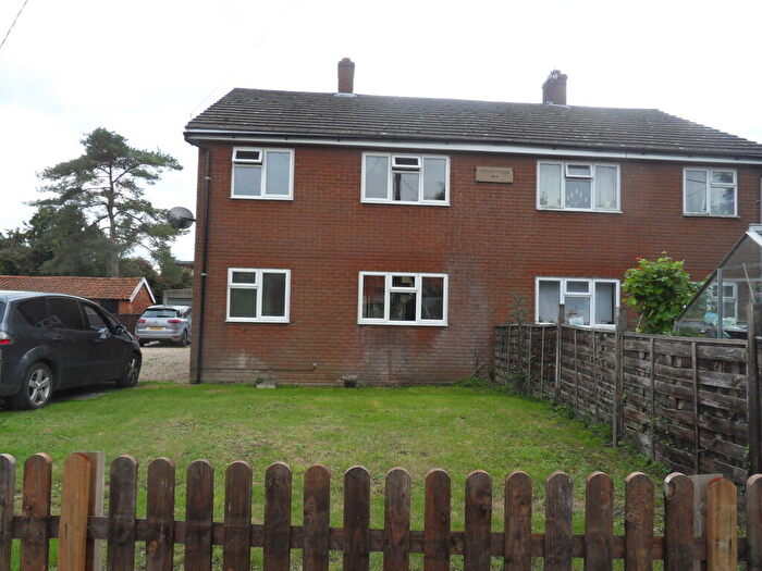 3 Bedroom Semi-Detached House To Rent In Redgrave, IP22