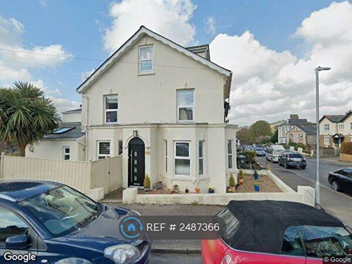 2 Bedroom Terraced House To Rent In Kearsney Ave, Kent, CT16