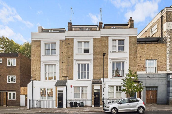 2 Bedroom Flat To Rent In Bride Street, Lower Holloway, N7