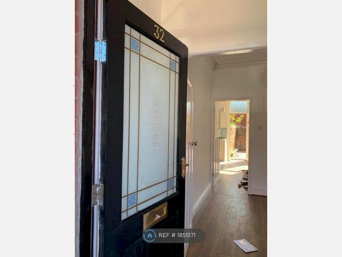 2 Bedroom Terraced House To Rent In Ratcliffe Street, Manchester, M19