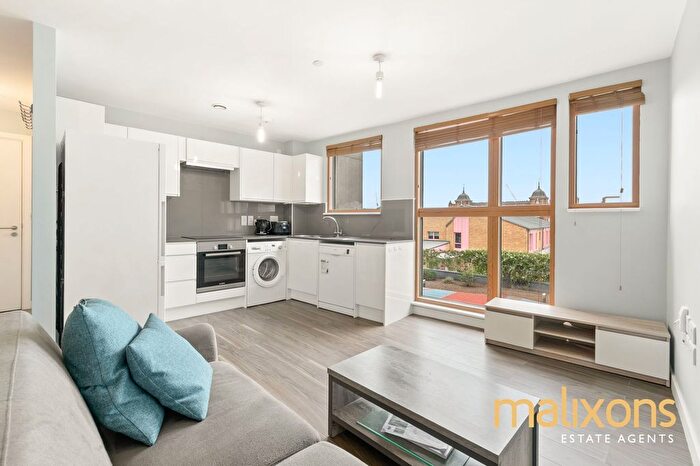2 Bedroom Flat For Sale In Garratt Lane, Deepak House, SW17