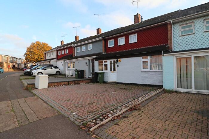 2 Bedroom House To Rent In Methersgate, Basildon, SS14
