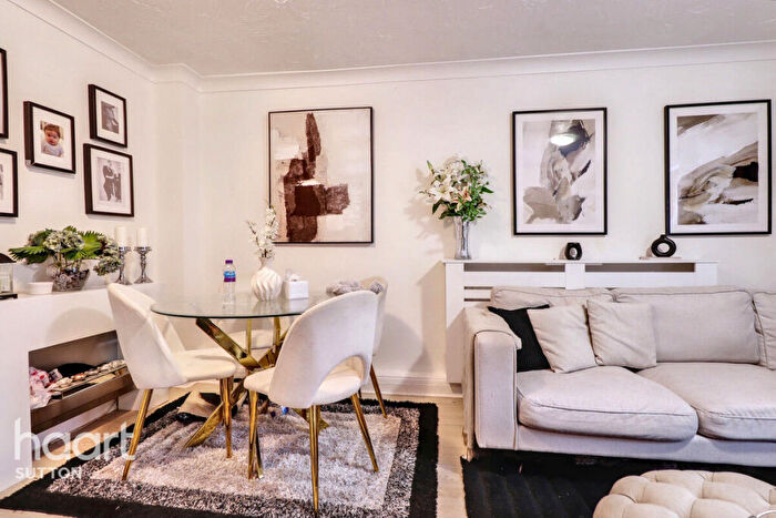 2 Bedroom Terraced House For Sale In Alpine View, Carshalton, SM5