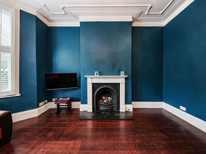 2 Bedroom Flat To Rent In Fernhead Road, London, W9