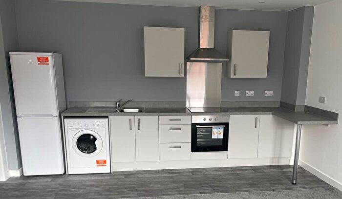 2 Bedroom Apartment To Rent In Paragon Street, Hull, HU1