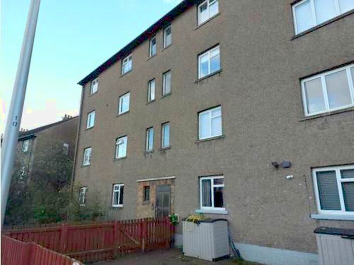 2 Bedroom Flat To Rent In Ballindean Road, Dundee, DD4