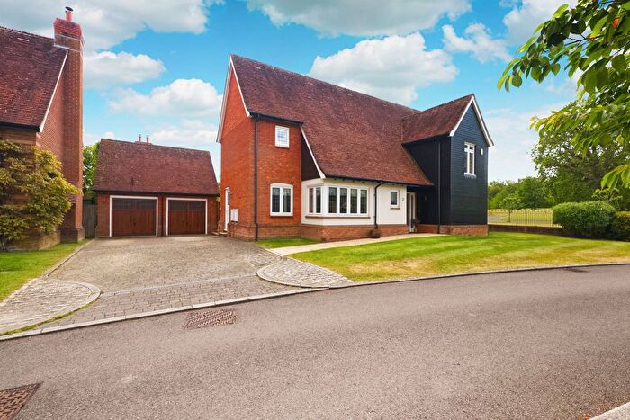 4 Bedroom Detached House For Sale In Oakley Gardens, Brockham Park, RH3