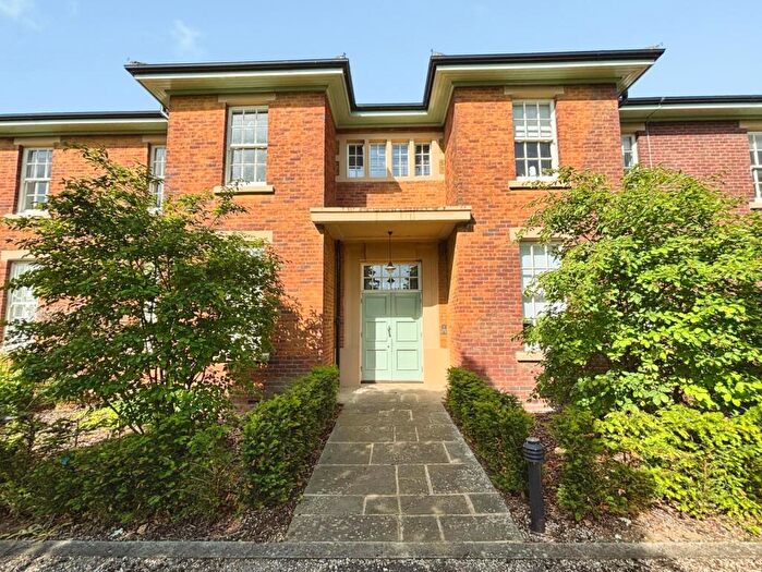 1 Bedroom Apartment For Sale In The Parade, Caversfield, Bicester, OX27