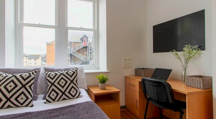 1 Bedroom Flat To Rent In Victoria Terrace, Aberystwyth, SY23