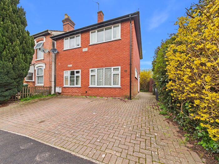 4 Bedroom Detached House For Sale In Lambert Road, Worcester, Worcestershire, WR2