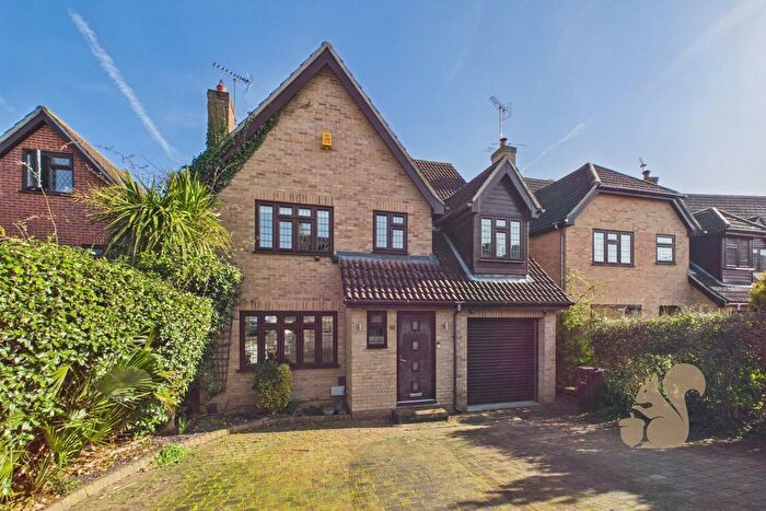 4 Bedroom Detached House For Sale In Goldcrest Close, Colchester, CO4