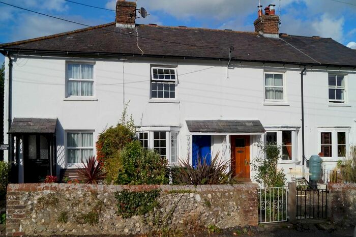 1 Bedroom Terraced House To Rent In Sir Georges Place, Steyning, West Sussex BN44