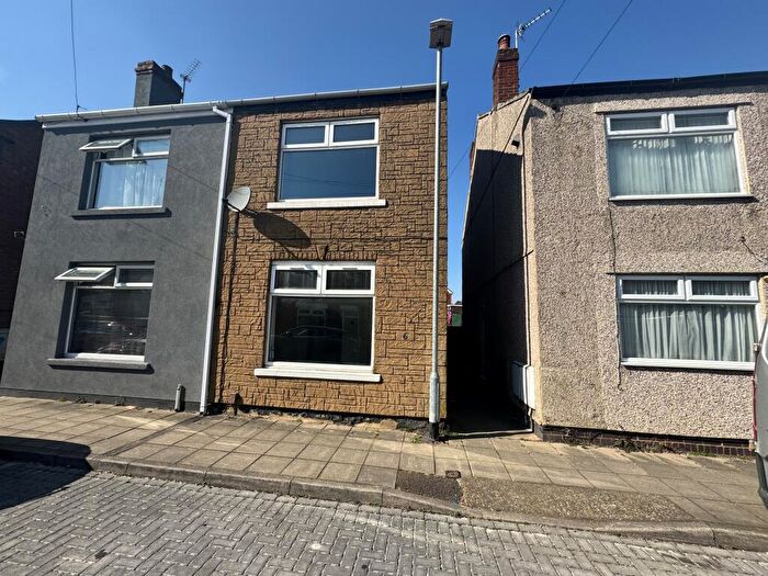 2 Bedroom Semi-Detached House To Rent In Hall Street, Mansfield, NG18