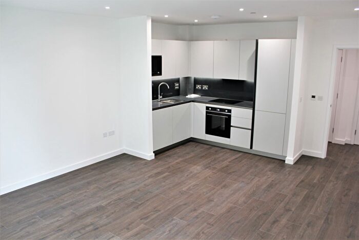 1 Bedroom Flat To Rent In Hartingtons Court, Coster Avenue, London, N4