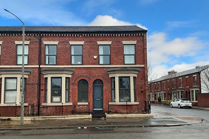 4 Bedroom Terraced House To Rent In High Park Street, Liverpool, Merseyside, L8