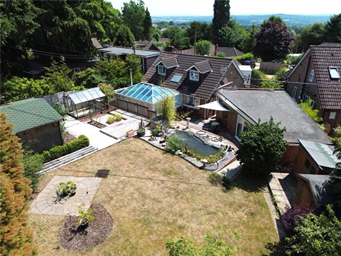 4 Bedroom Semi-Detached House For Sale In Lawday Link, Farnham, Surrey, GU9