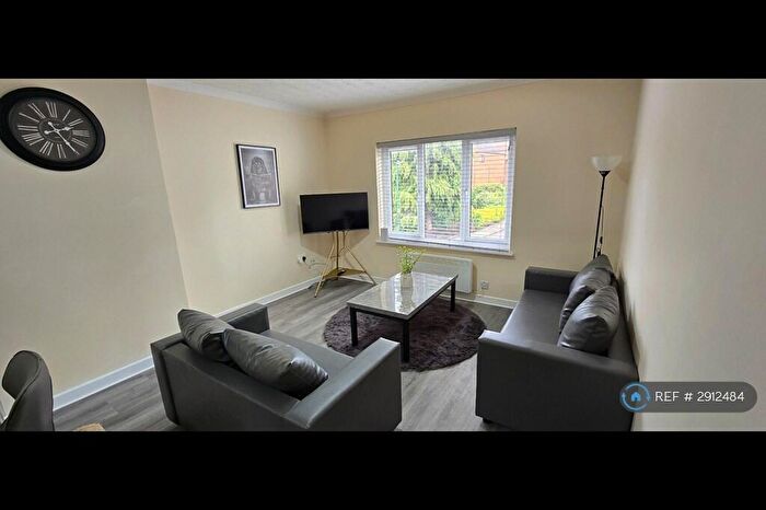 2 Bedroom Flat To Rent In Eton, Windsor, SL4