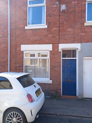 3 Bedroom Terraced House To Rent In Heath Street, Newcastle Under Lyme, ST5