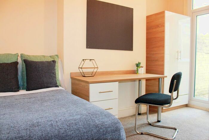 8 Bedroom Flat To Rent In Victoria Rdcambridge Du, Uk, Cambridge, CB4