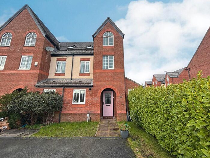 3 Bedroom Town House For Sale In Clements Way, Littledale, L33