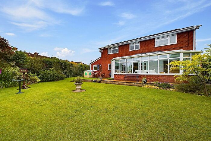 4 Bedroom Detached House For Sale In Langford Court, Tarvin, Chester, CH3