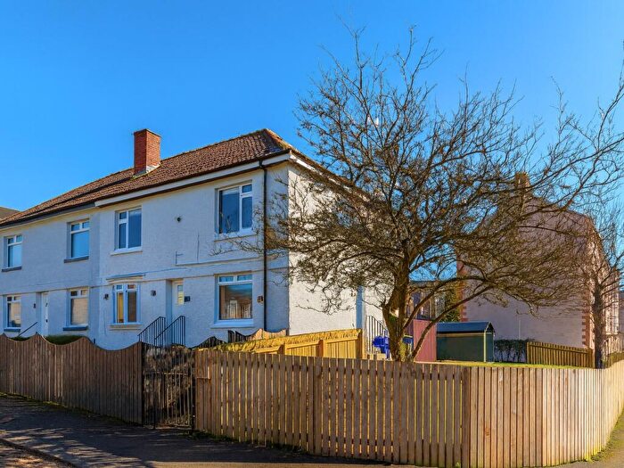 2 Bedroom Flat To Rent In Fingask Street, Sandyhills, G32