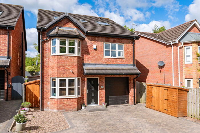 4 Bedroom Detached House For Sale In Stone Row Court, Tankersley, Barnsley, S75