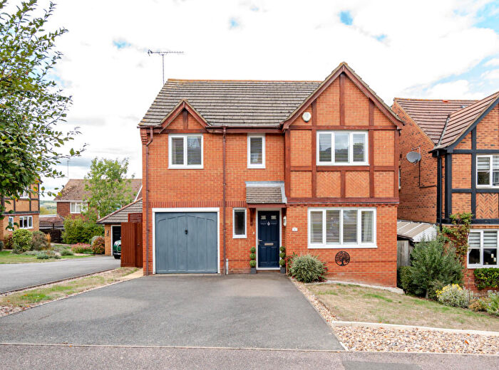 4 Bedroom Detached House For Sale In Greensand Ridge, Lidlington, MK43