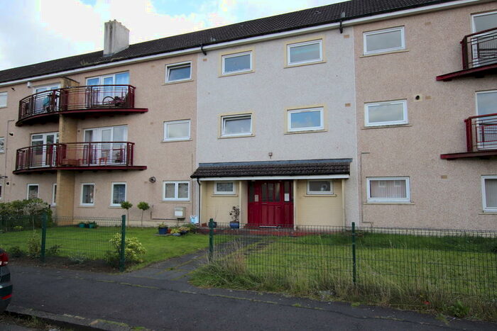 2 Bedroom Apartment To Rent In Paxstone Crescent, ML7