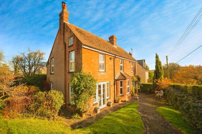 5 Bedroom Detached House For Sale In Collards Lane, Elham, Canterbury, CT4
