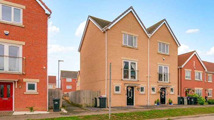 3 Bedroom Semi-Detached House For Sale In Churchill Avenue, Skegness, PE25