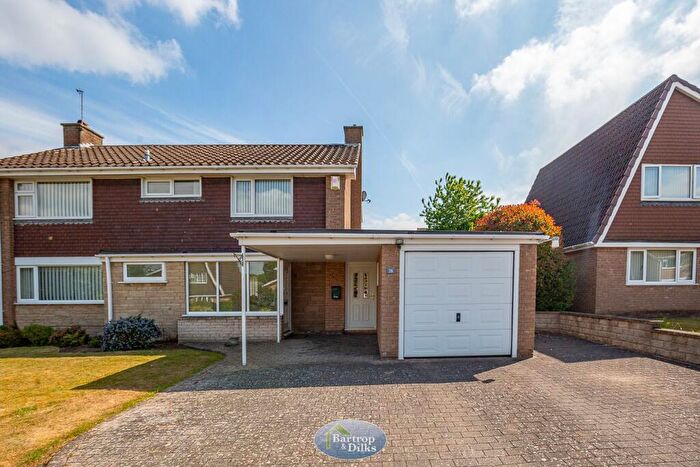 4 Bedroom Detached House For Sale In Rowan Crescent, Worksop, S80