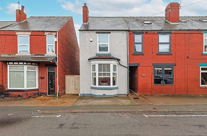 3 Bedroom Terraced House For Sale In Old Hall Road, Brampton, Chesterfield, S40