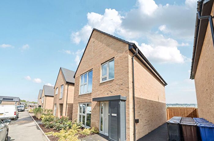 4 Bedroom Detached House To Rent In Wheatley Carr, Nelson, BB9