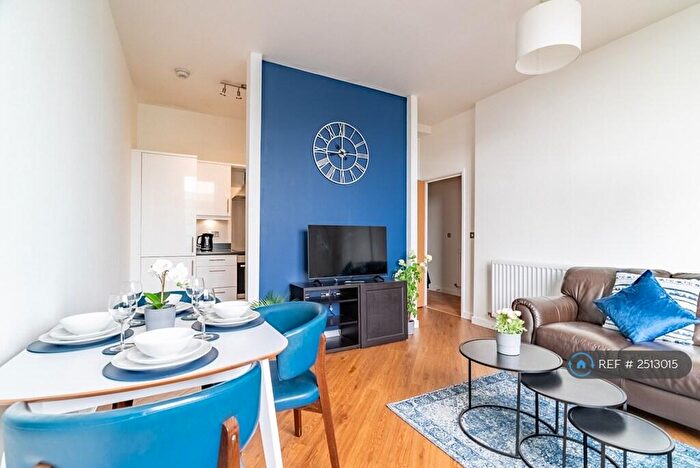 1 Bedroom Flat To Rent In Chelsea House, Milton Keynes, MK9